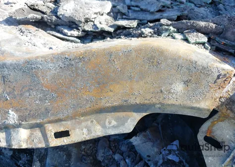 2017 Ford Escape Titanium z USA, uszkodzony, nr VIN 1FMCU9JD1HUA20457